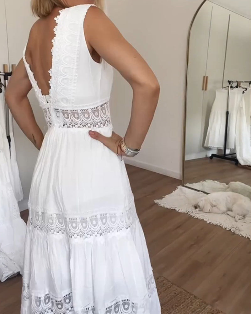 Weber™ | Spitzenkleid mit V-Ausschnitt