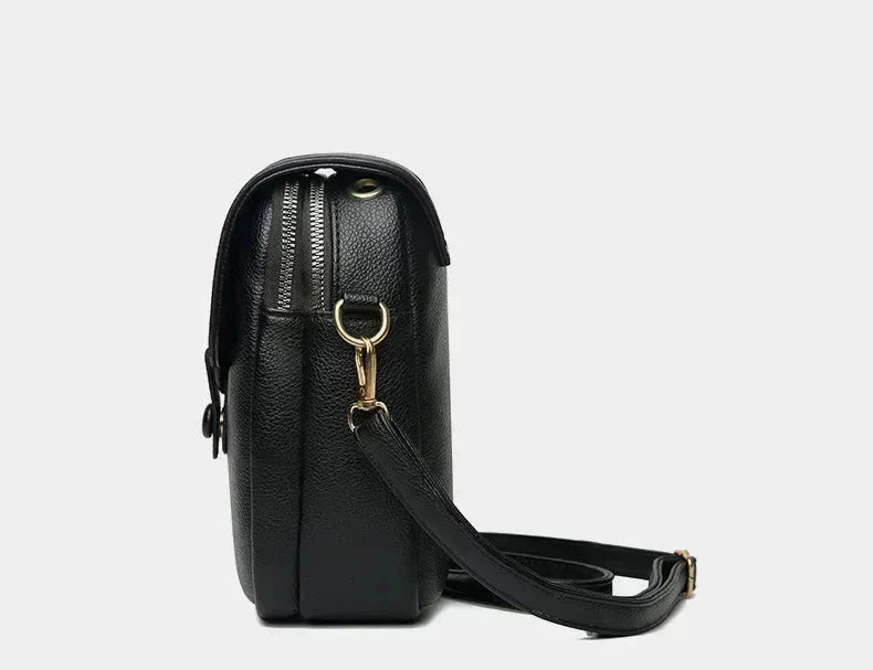 Weber™ | Retro-Lederhandtasche