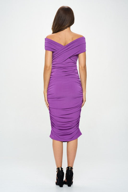 Weber™ | Satin Kleid mit Off-Shoulder