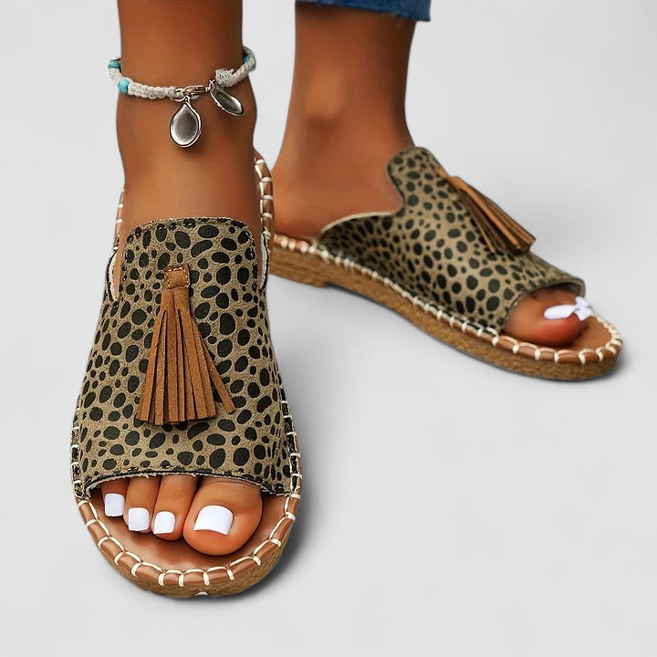 Weber™ | Leena - Bequeme und Flache Orthopädische Sandalen