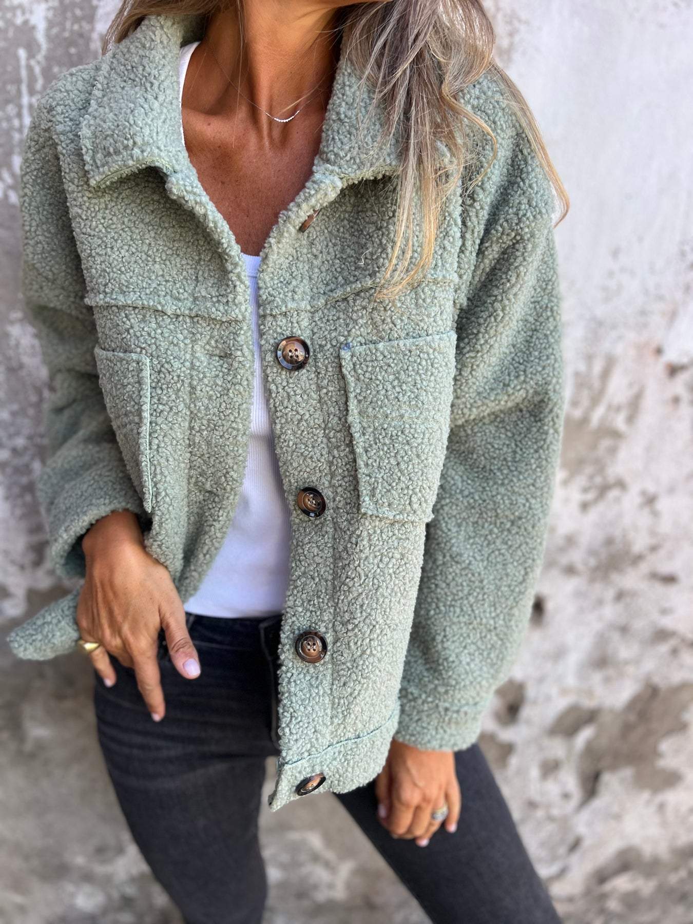 Weber™ | Bequeme Knopfjacke