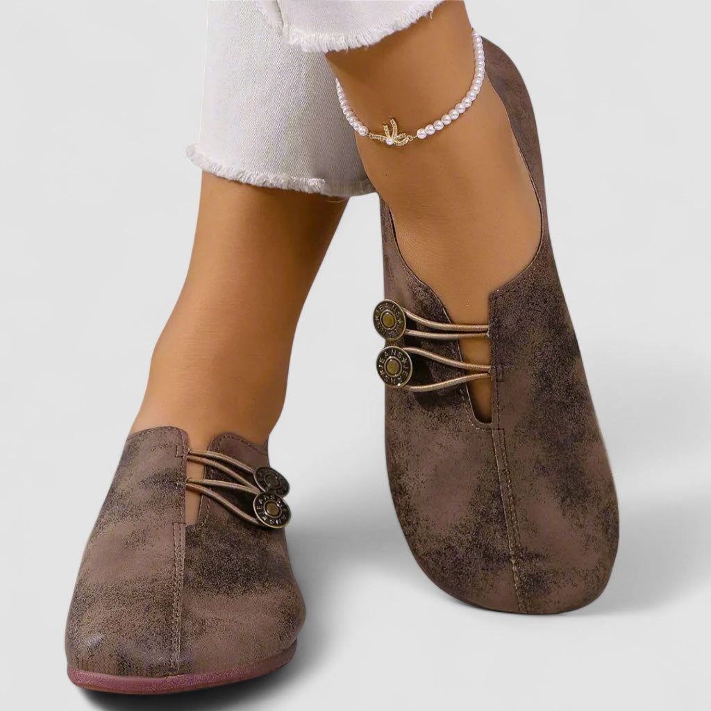 Weber™ | Lindora - Zeitlose Slip-Ons