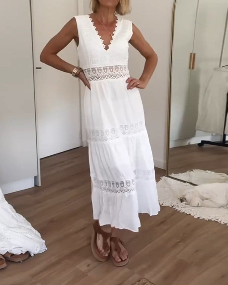 Weber™ | Spitzenkleid mit V-Ausschnitt