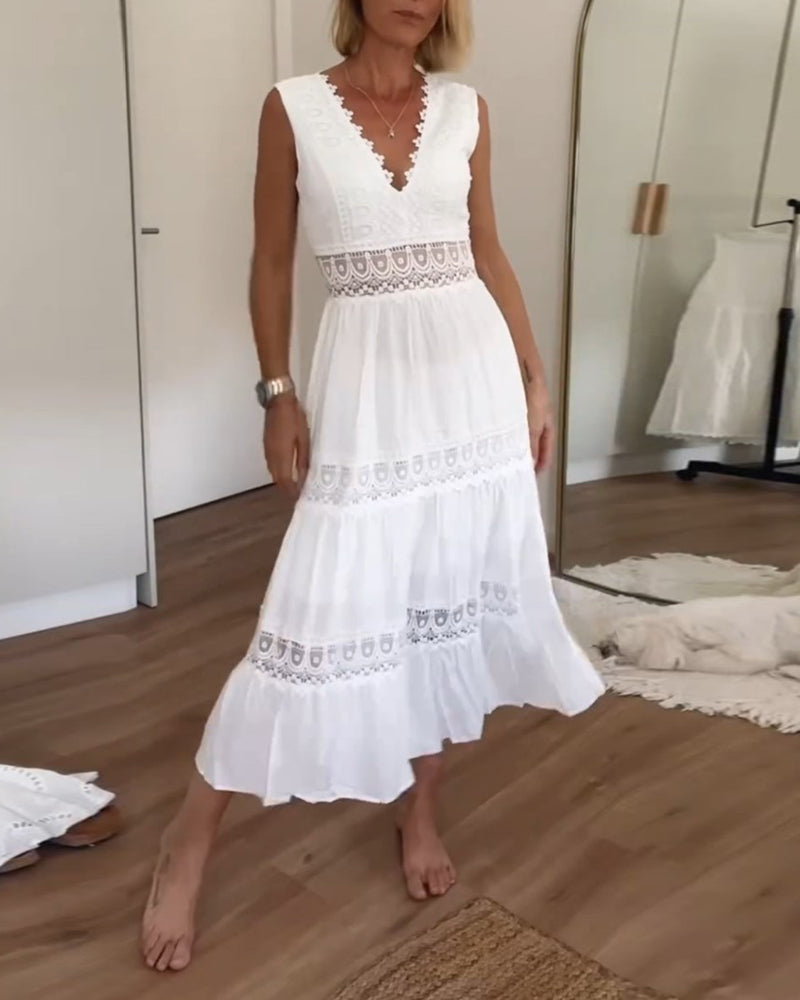 Weber™ | Spitzenkleid mit V-Ausschnitt