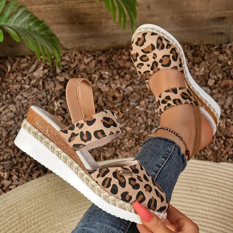 Weber™ | Antonia - Orthopädische Sandalen mit Absatz, Atmungsaktiv und Entspannend