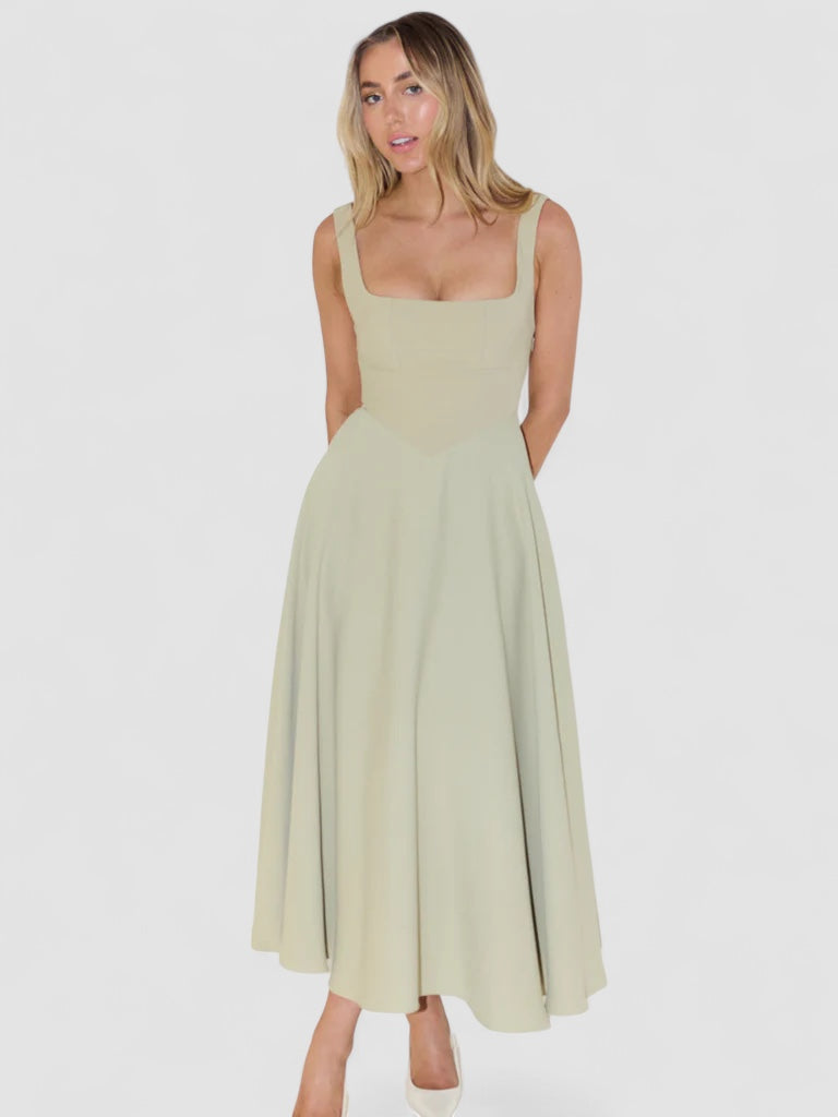 Weber™ | Skarlet Kleid